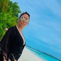 Čipkani ogrtač, marama i nakit na nozi: Ana Nikolić nakon pomirenja sa Raletom uživa na Maldivima (Foto)
