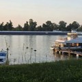 Udruženje lađara: Brod koji je plovio bez posade pa nedeljama bio nasukan, otplovio za Rumuniju