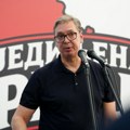 Vučić najavio povećanja primanja građana: "Penzije će da prate plate"