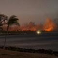 Havaji: U požarima spaljeno više objekata, spašeni ljudi koji su skočili u okean
