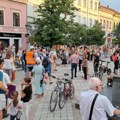 Protest „Novi Sad protiv nasilja“: Da li da deci kupujemo pancire i šlemove ili nove knjige za školsku godinu