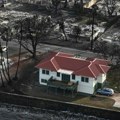 Požari i Havaji: Crvena kuća u gradu Lahaina ostala netaknuta u požaru na ostrvu Maui