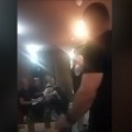 Portal Nova.rs došao do snimka iz kafane u Mladenovcu u kojoj je ubijen Dušan, na njemu i jedan od uhapšenih napadača