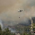 Nesreća u turskoj: Helikopter koji je gasio požar u Izmiru pao u rezervoar sa vodom: Jedan član posade spasen, traga se za…