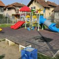 Vandali oštetili novo dečje igralište Meštani zatečeni prizorom nakon divljanja (foto)