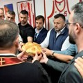"Vi ste redak slučaj U Srbiji..." Sveštenik na slavi KK Crvena zvezda o tome kako crveno-beli slave slavu