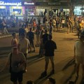 Građani i dalje na ulicama Kosjerića i Zaječara, bez preliminarnih rezultata iz izbornih komisija
