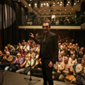 SARAJEVSKI ŠARM NA DORĆOLU: Branko Đurić Đuro ozbiljno nasmejao publiku u Fondaciji Mozzart