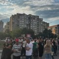 Nišlije blokirale Bulevar Nemanjića, protive se izgradnji pruge u Panteleju
