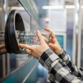 За мање флаше 10 динара, 15 за већу боцу или лименку: Србија уводи кауцију за пластичну амбалажу, овако функционише
