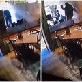 Uznemirujući snimak tuče u kafiću, tvrde da je ovo Belivuk?! Momci sa kapuljačama krvnički pesničili Piroćance! (video)