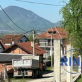 Plašimo se da će gladni i besni napasti decu: Psi lutalice seju strah u čačanskom naselju Ljubić, do sada odneli na…