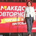 Gordana Siljanovska Davkova bi mogla pobediti Pendarovskog