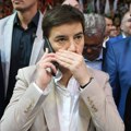 „Ani Brnabić nije jasno da se Vučićevo ‘zlatno graditeljsko doba’ stropoštalo sa nadstrešnicom u Novom Sad“