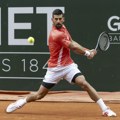 Đoković savladao Fučoviča i plasirao se u četvrtfinale turnira u Ženevi
