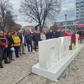 Potpisivanje peticije za vanredne izbore i u Pirotu