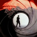 Špijun na štiklama na čelu britanske MI6 – pokušaj farbanja stare imperijalne fasade