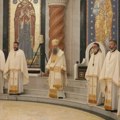 Vladika Petar zabranio društvene mreže sveštenicima iz svoje eparhije
