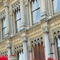 Ove dve srpske pevačica žive u dvorcima: Jedan se nalazi u Nemačkoj, drugi u Austriji - 235 prozora, mala crkva i privatno…