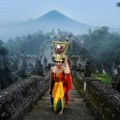 Bali želi da zabrani planinarenje turistima