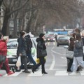 Policija Srbije: Pešaci ugroženi čak i na trotoarima, vozači da budu oprezniji