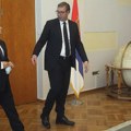 Sagovornici Danasa o odnosu predsednika Srbije i lidera SPS-a: Zašto je za Vučića Dačić „glavni šef“ i „novi…