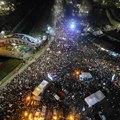 Snimak protesta u Kragujevcu iz drona (VIDEO)