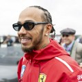 „Želim moj DNK u bolidu Ferarija sledeće sezone“: Hamilton hoće ovu veliku promenu