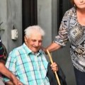 Seljak iz Rumunije nestao 1991. Vratio se 30 godina kasnije u istoj odeći, nije imao pojma ko je - u rukama je imao samo ovo…