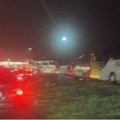 PRED PRAZNIKE KOLAPS NA GRANICAMA: Teretnjaci čekaju i do 15 sati, putnička vozila do 90 minuta
