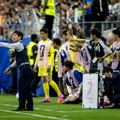 Genijalan trik sa tablom! "Tajna metoda" Japana zapalila Mundijal - snimak selektora obišao svet! (video)