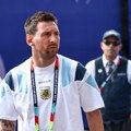 UŽIVO David protiv Golijata - Vozinja bi da zaustavi i Mesija