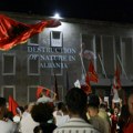 Održan 77. protest u Tirani, prisustvovala albanska dijaspora: Okupljeni traže novu vladu i državu bez korupcije