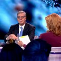 (Video) Evo šta su studenti pevali Vučiću sinoć u studiju Pinka Ovaj momenat nije prikazan u programu, sve se desilo kad su se…