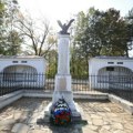 Kragujevac: Položen venac kraj spomenika slovačkim vojnicima