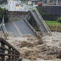 Zbog jake kiše u jugozapadnom delu Japana evakuisano oko 360.000 ljudi
