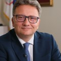 "Napad na porodicu ne sme da postane legitimna meta u političkoj utakmici" Jovanović o napadima "Danasa" na porodicu Vučić