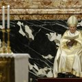 Papa o nasilju nad ženama: Svako ko naudi ženi, skrnavi Boga