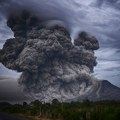 Nova erupcija vulkana Ibu u Indoneziji