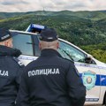 Sleteo sa puta, zabio se u kuću, pa udario policajca: Policija u Leskovcu uhapsila Beograđanina (29), izazvao opšti haos