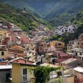 Italijani uvode stroge zabrane za turiste: Mesto koje Srbi obožavaju ima nova pravila, kazne i do 2.500 evra