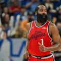 Harden ušao u istoriju Klipersa - 27 poena za četvrtinu VIDEO