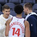 "Bogdane, čekamo te u Denveru": Čim je kapiten podelio Jokićev koš, zasuli ga istim komentarima