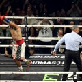 Udarci koji su zaledili svet! "Čudovište" ispisalo istoriju na brutalan način! Zurdo nije znao šta ga je snašlo (video)