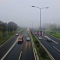 AMSS: Voda na kolovozu otežava vožnju, kamioni na granici čekaju od jedan sat do četiri sata