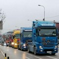 Prazničnim defileom kamiondžije i bajkeri obeležili Božić u Prokuplju