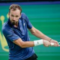 Medvedev savladao Atmana i plasirao se u polufinale Almatija