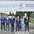 Ministar informisanja Mihailo Jovanović posetio Valjevo: Edukacija, jačanje digitalne pismenosti i bezbednosti glavni ciljevi…