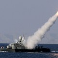 Iranska mornarica predstavila nove brodove opremljene raketama dometa 600 km