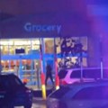 "Prošao pored mene sa puškom i počeo da puca, najmanje 10 puta" Otvorio vatru u prodavnici - jedna osoba ubijena (video)